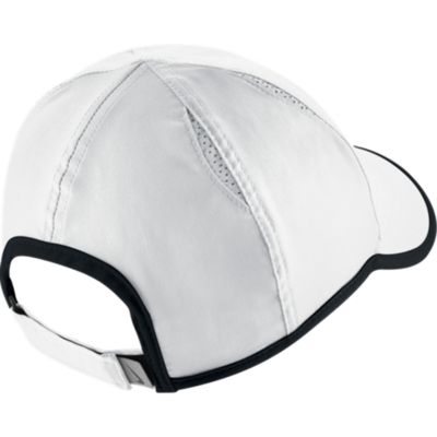 nike featherlight dri fit hat womens