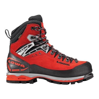 sport chek hiking shoes