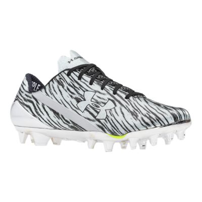 under armour camo cleats