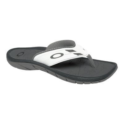 sandals sport chek