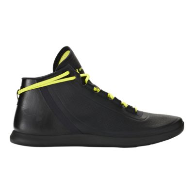mid training shoes