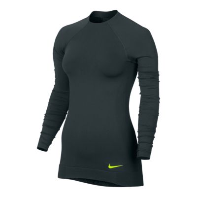 nike women's pro hyperwarm mock