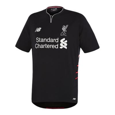 liverpool jersey sport chek