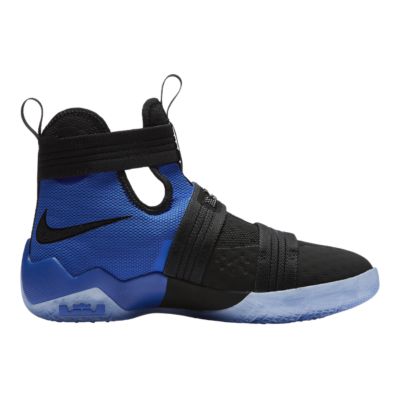 lebron laceless shoes
