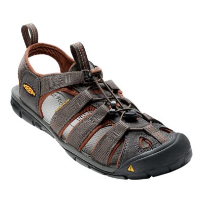 sandals sport chek