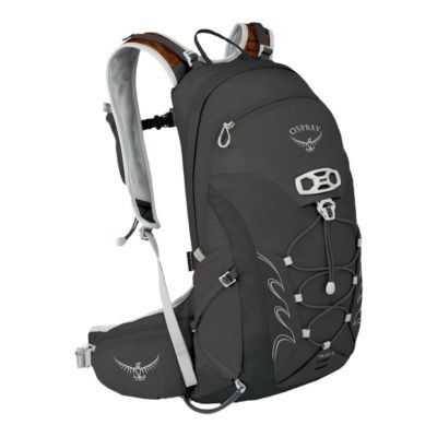 sport chek hiking backpack