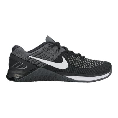 sport chek nike metcon