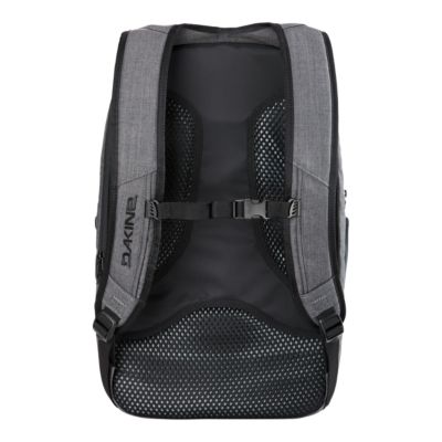 dakine patrol backpack