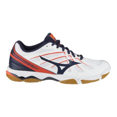 mizuno wave hurricane 3