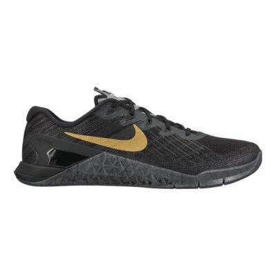 women's nike metcon black and gold