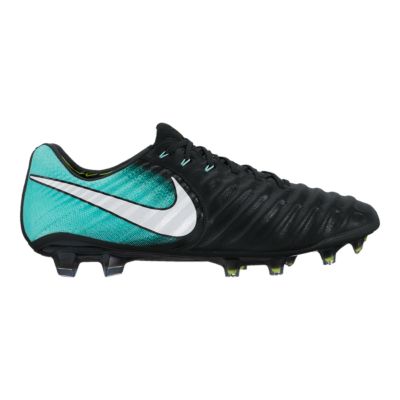 nike outdoor cleats
