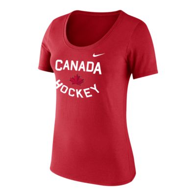 womens red nike t shirt