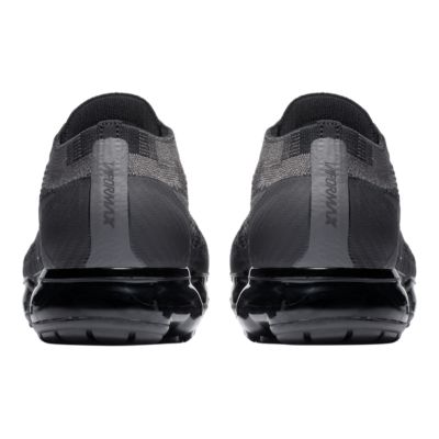 sport chek vapormax