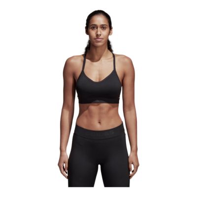 stretchy sports bra