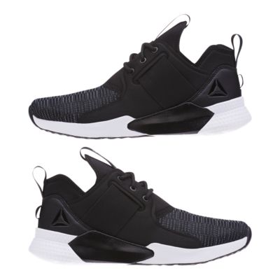 reebok training guresu sneakers in black