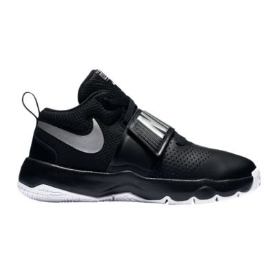 boys nike basketball shoes