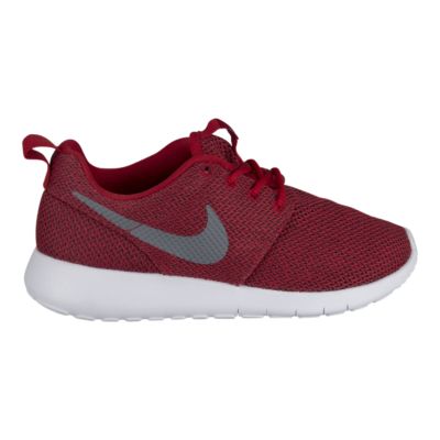 roshe run red and white