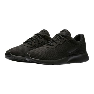nike tanjun shoes black