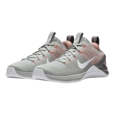 nike women's metcon dsx flyknit 2 training shoes