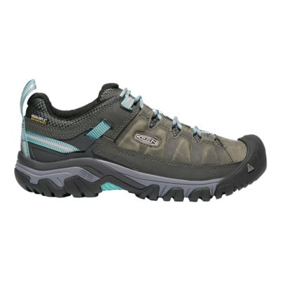 women's targhee iii waterproof hiking boots