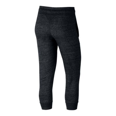 nike cotton capris