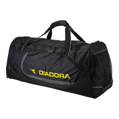 diadora gym bag