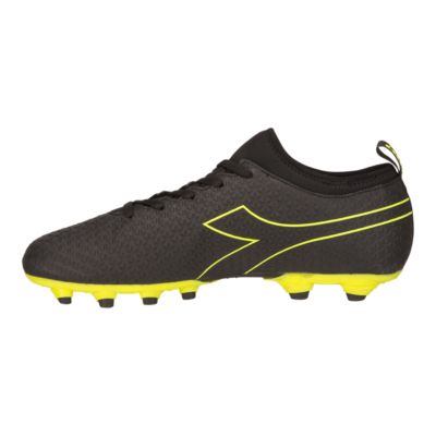 diadora men's soccer cleats