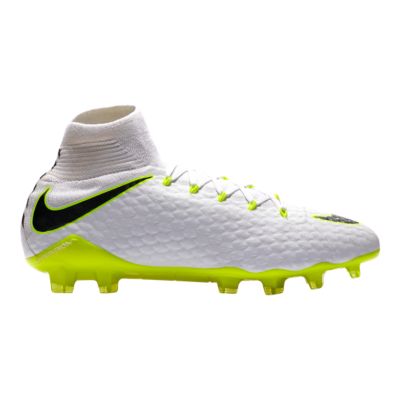 white and yellow hypervenoms