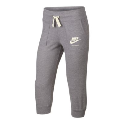 nike vintage capri pants ladies