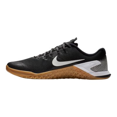 nike metcon gum bottom