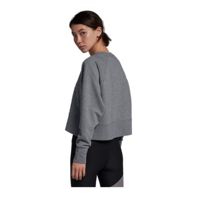 nike women's versa crew sweater