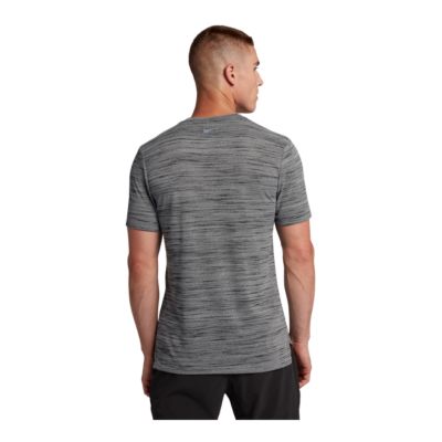 nike men's miler essential tee 2.0