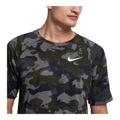 nike men's dry legend camo swoosh graphic tee