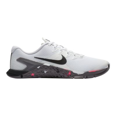 pink nike metcon 4