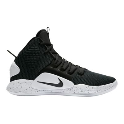 black and white nike basketball shoes womens