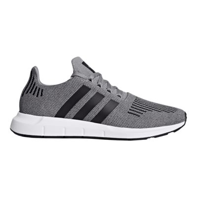 men's swift run casual sneakers