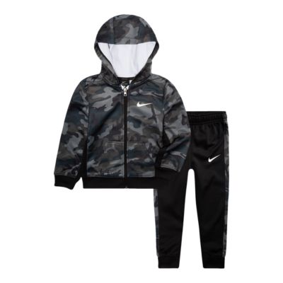 nike youth therma hoodie