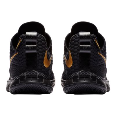 lebron witness 3 on feet