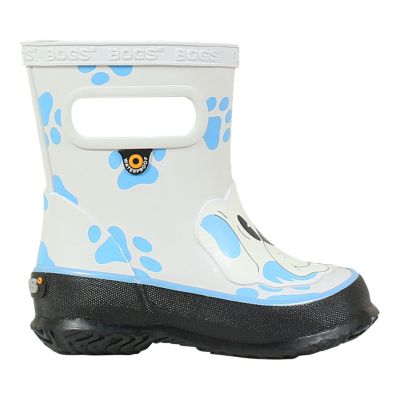 stores that sell rain boots near me