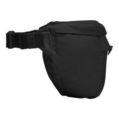 nike fanny pack canada