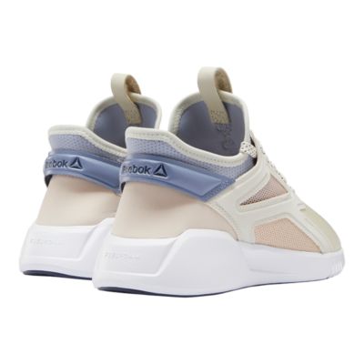 freestyle motion low women's shoes