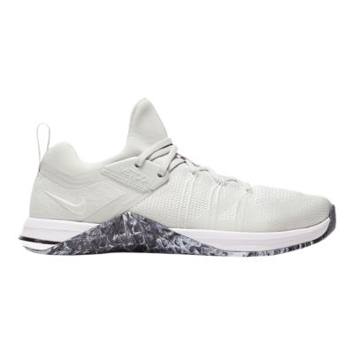 sportchek metcon 4