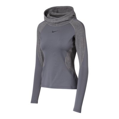 nike hooded long sleeve shirt