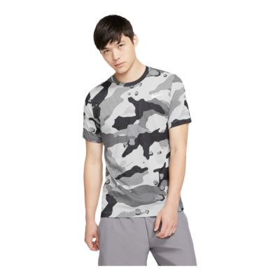 nike men's dry legend camo swoosh graphic tee