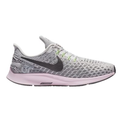 nike women's pegasus 35