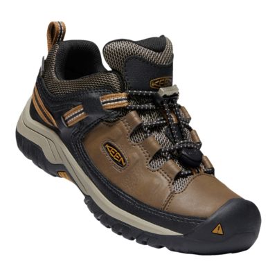 keen boys hiking boots