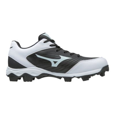 sport chek baseball cleats