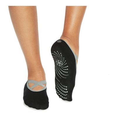 nike yoga socks
