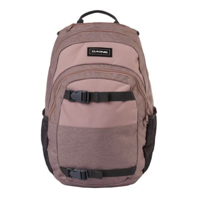 dakine excursion backpack