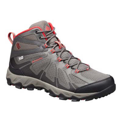 columbia hiking boots near me